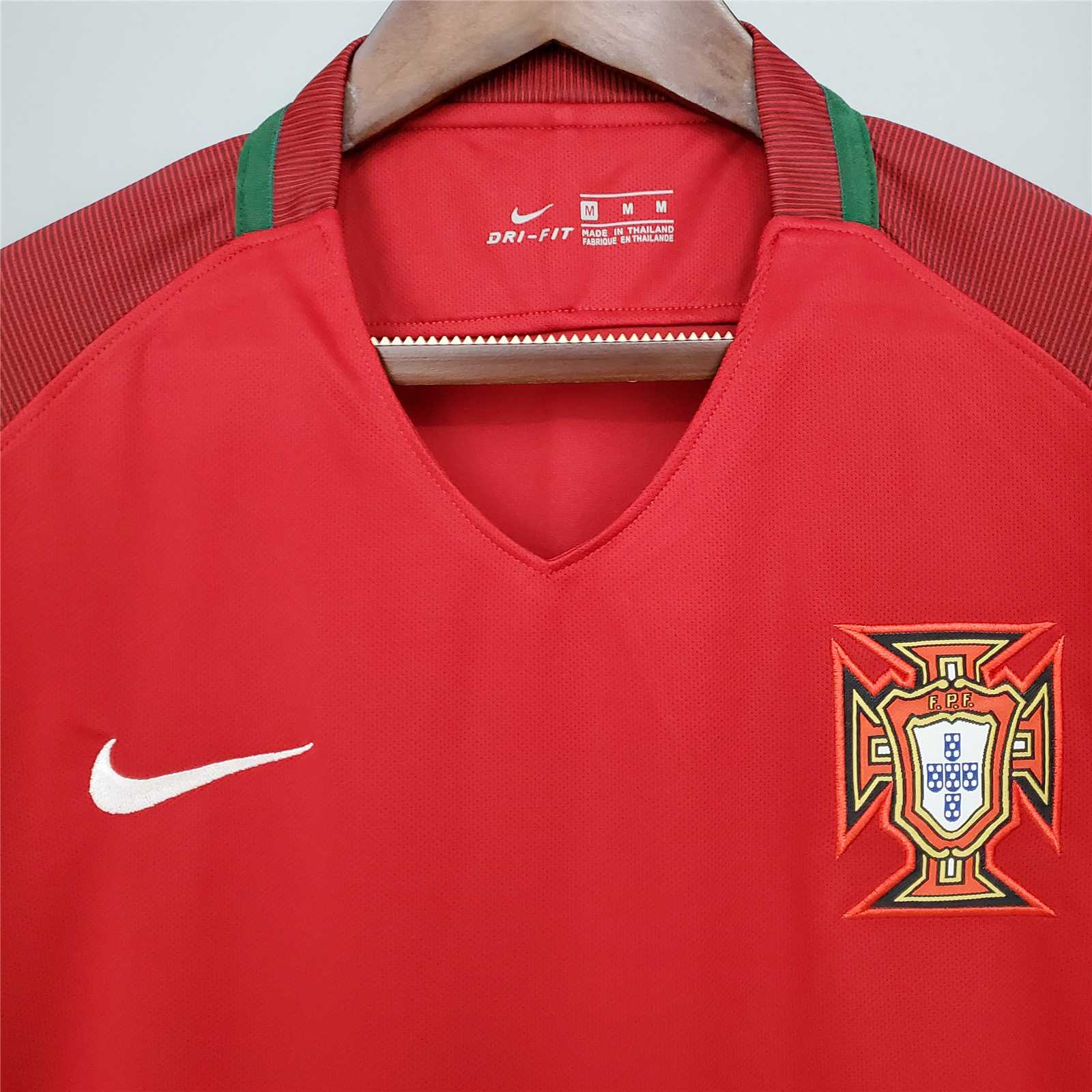 Portugal 2016 (Home)